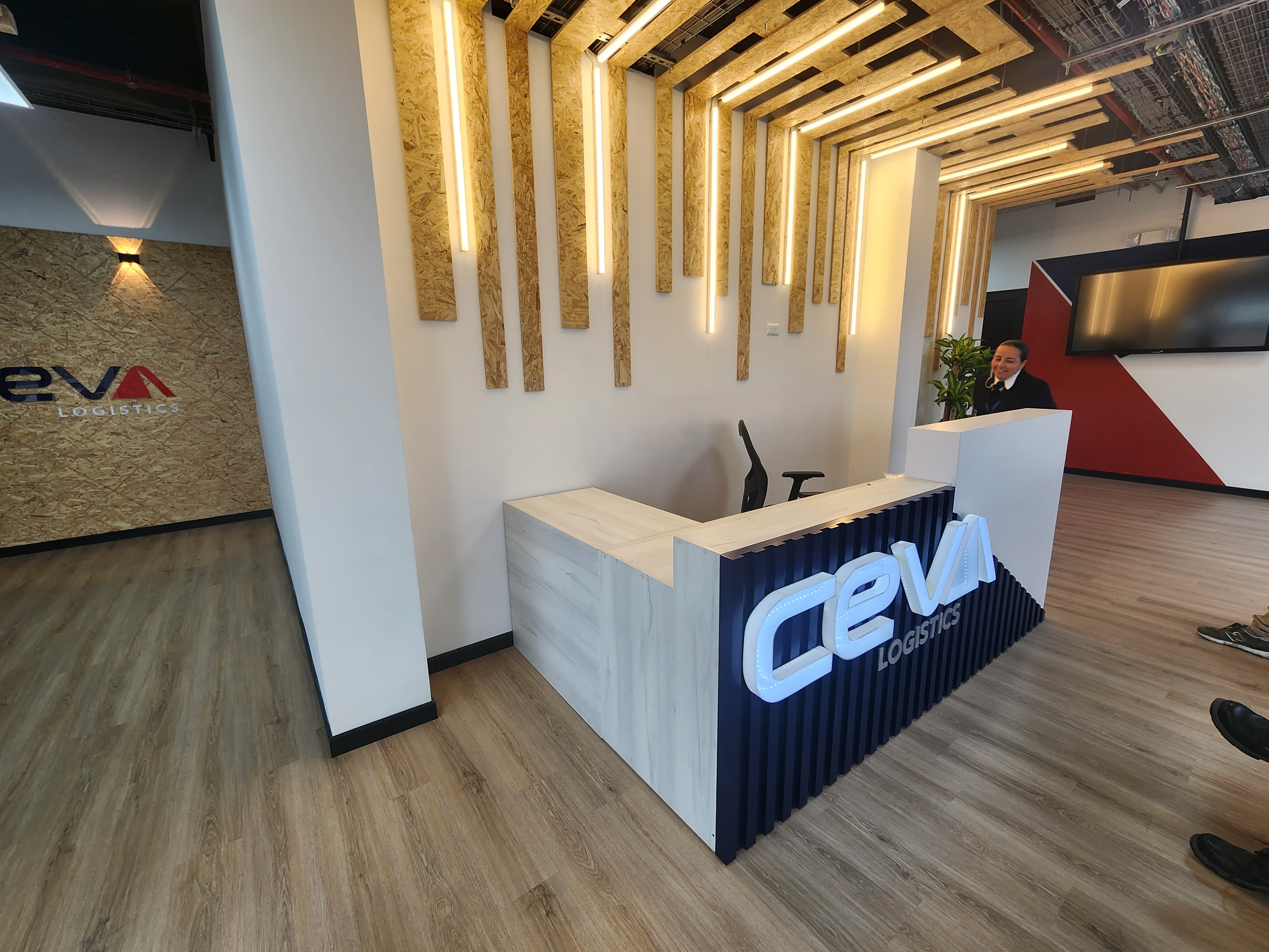 Mezanine Bodega B700 para cliente Parque Logístico LATAM